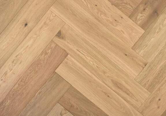 Rustic visgraat lamelparket