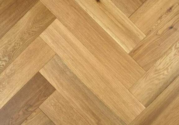 Partij 22m² visgraat lamelparket classic/select (mix)